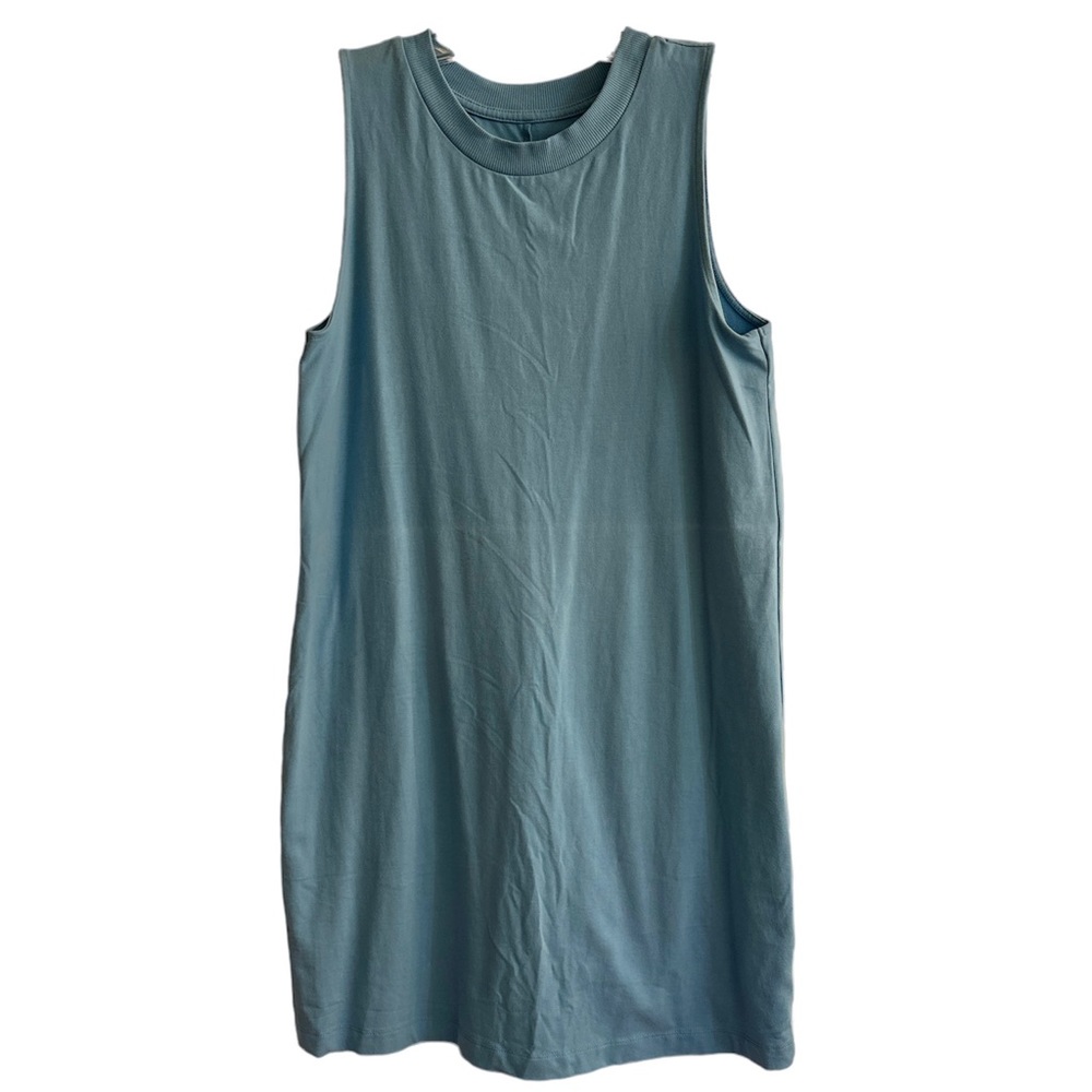 T-shirt dress: dusty blue